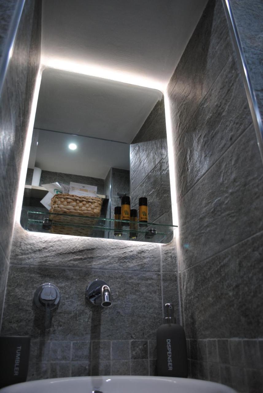 Dimora Altomare Holiday Suites - Locazione Turistica Polignano a Mare Exteriör bild